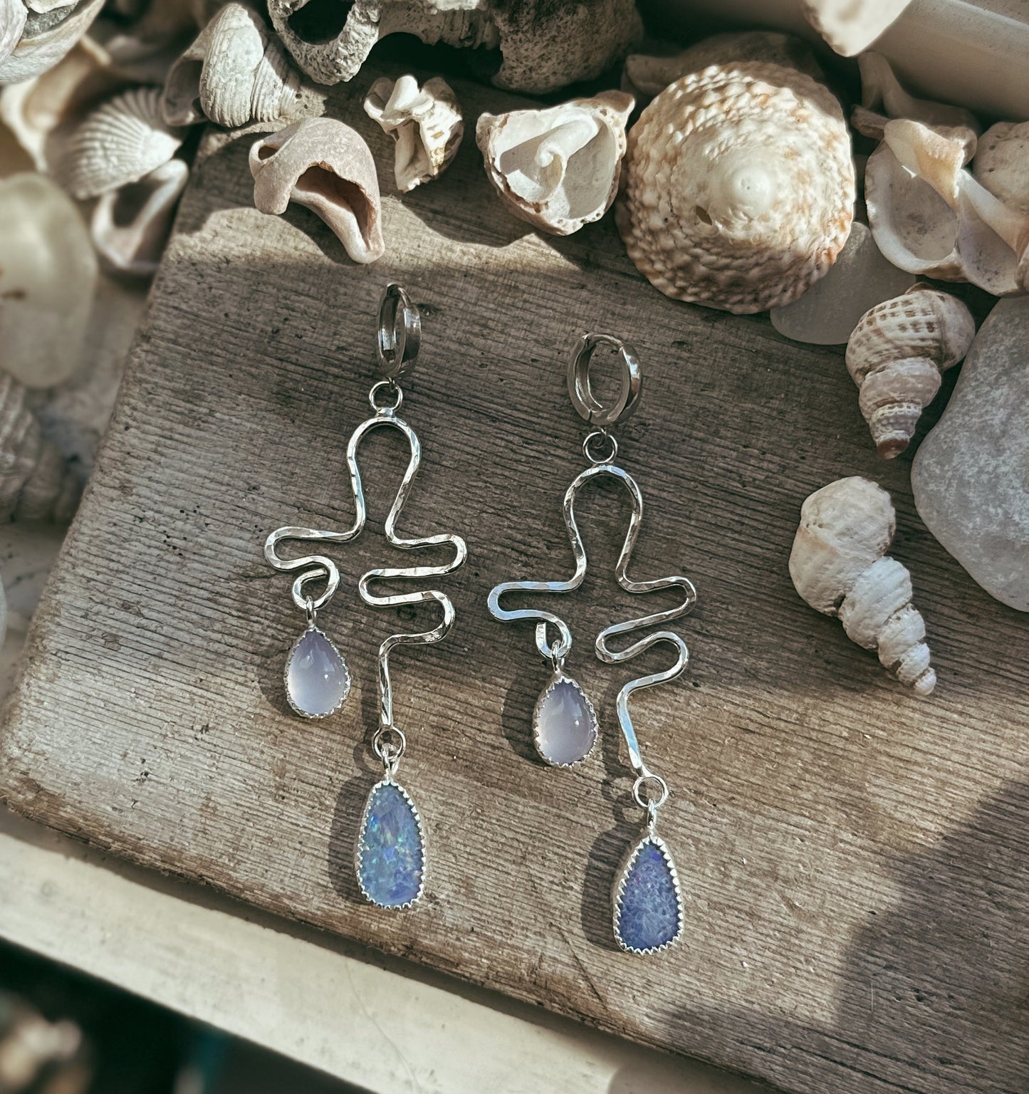 Huggie Clasp Spring Mystic Earrings